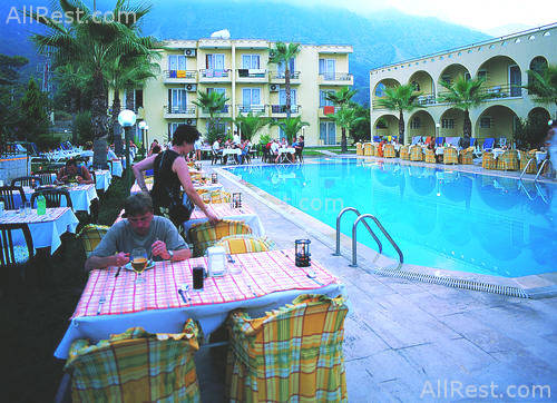 Golden Sun Hotel 5